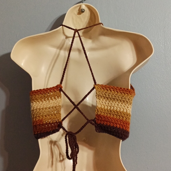 Hand knit brown and tan halter top hand knit by my niece - Picture 10 of 17